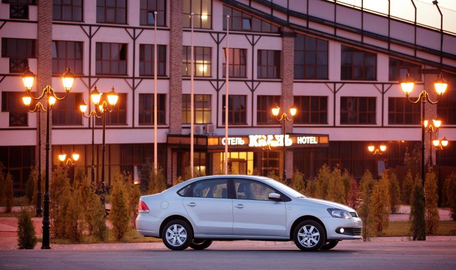  Volkswagen Polo Sedan 2010 года  (фото 79 из 123)